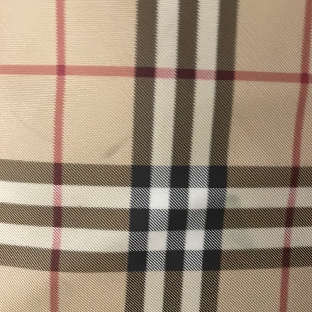 Burberry Tote great condition, - Picture 4 of 9